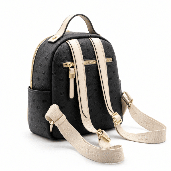 Дамска кожена раница Silver & Polo модел Luna – черна